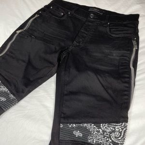 *SOLD* AMIRI Men’s Bandana Zip Knee Skinny Jeans